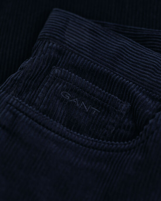 Teen Boys ‑malliston viisitaskumalliset vakosamettihousut