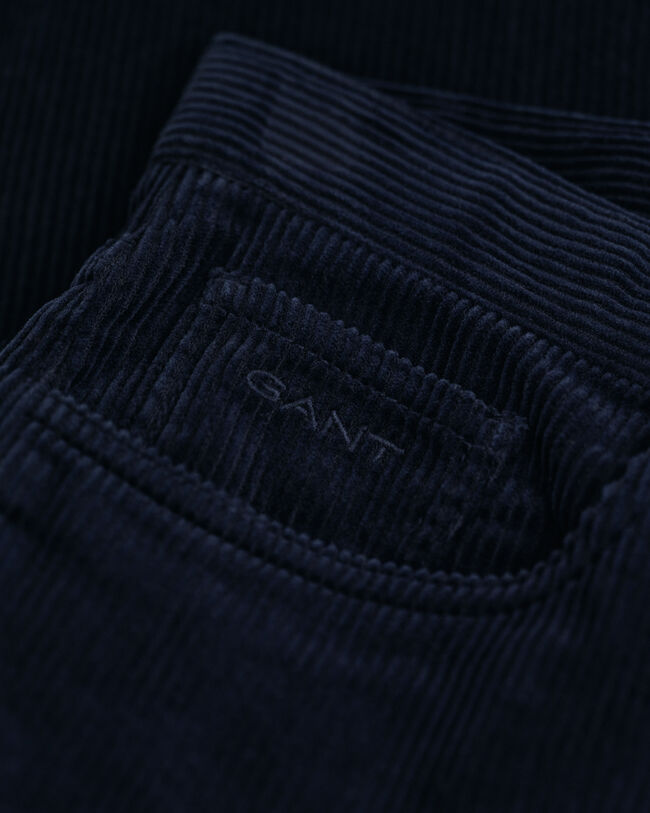 Teen Boys ‑malliston viisitaskumalliset vakosamettihousut