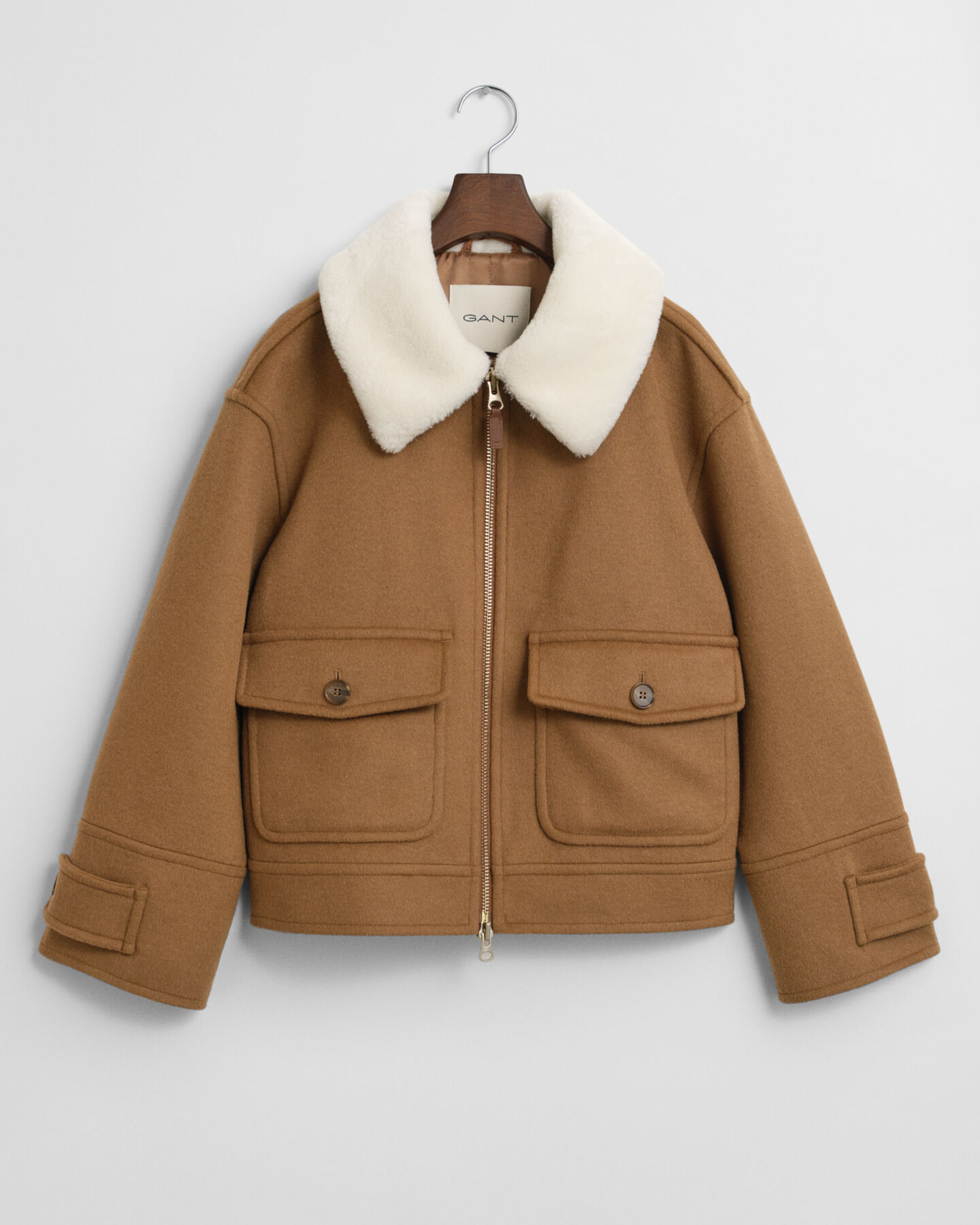 Villasekoitteinen lentäjäntakki