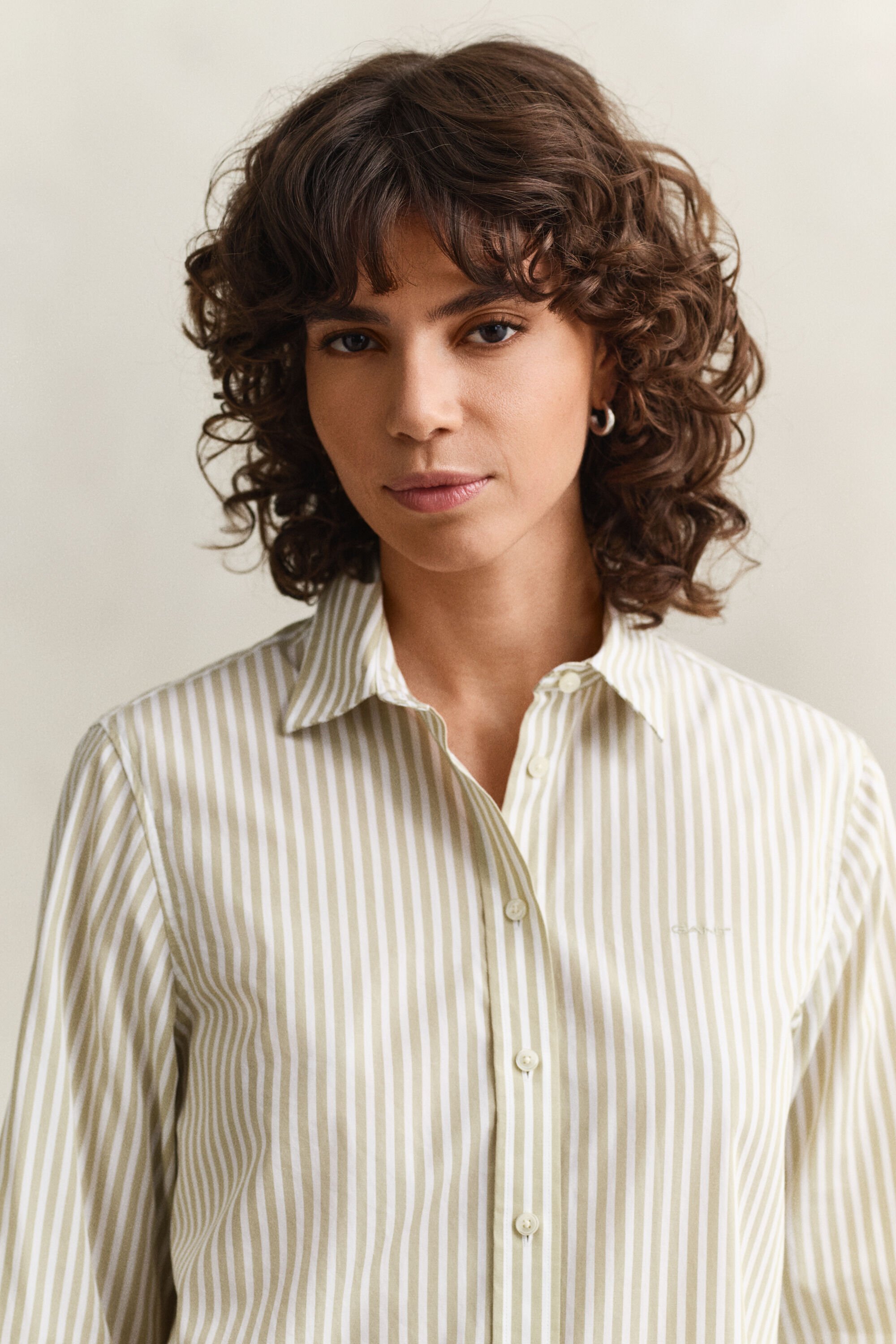 Regular fit ‑mitoitettu raidallinen Classic-popliinipaita