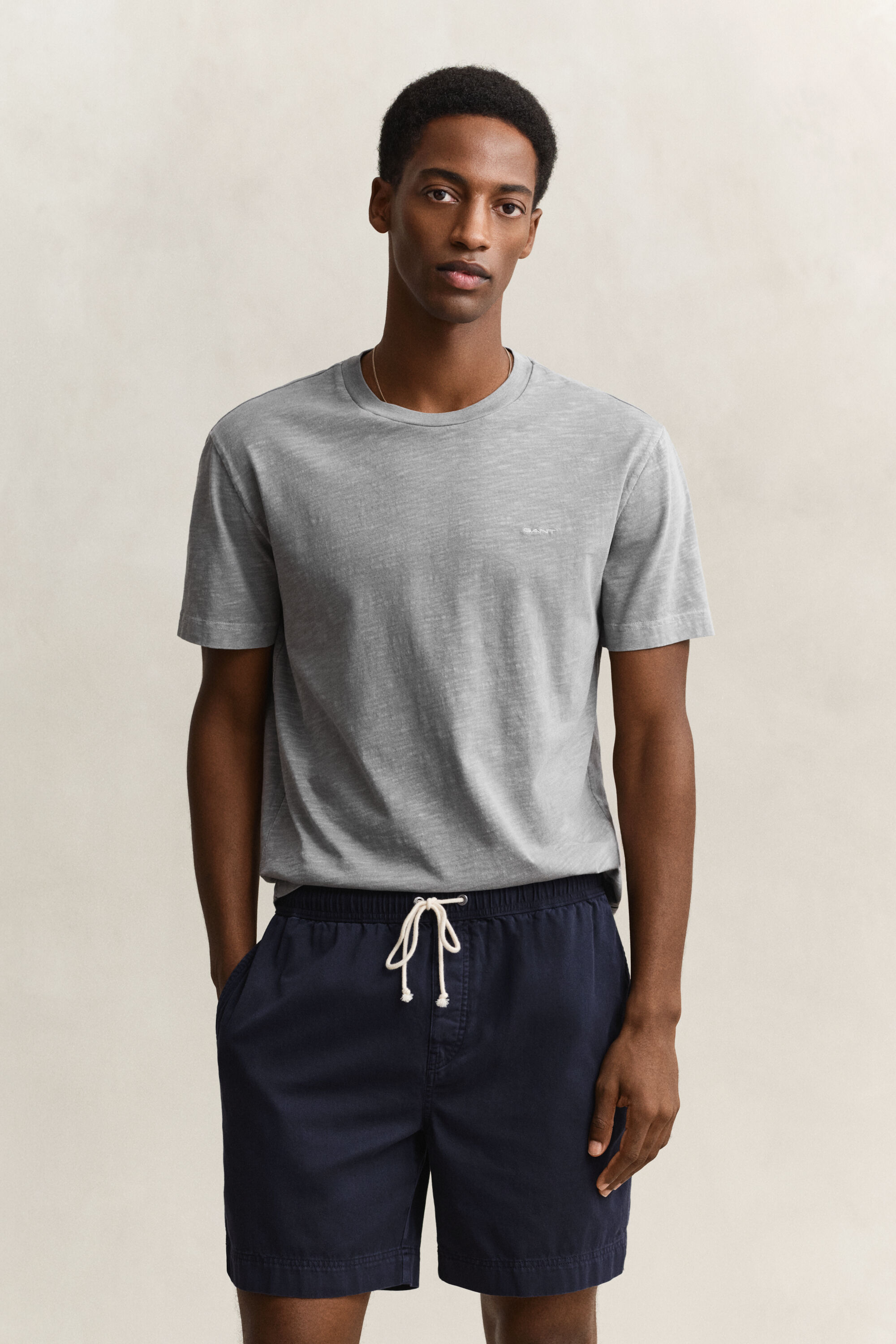 Pesukäsitelty t‑paita