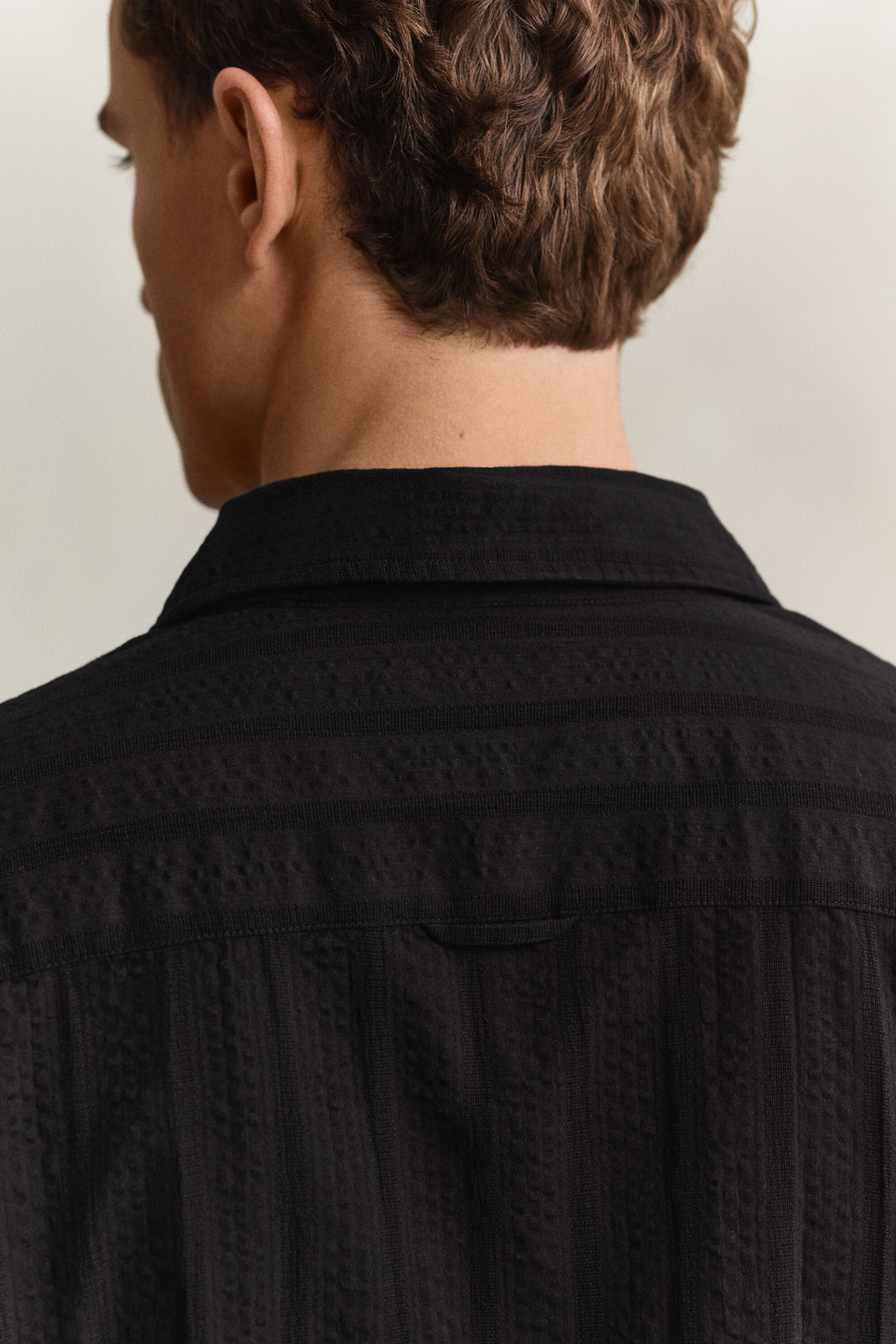 Dobby-raidallinen relaxed fit ‑mitoitettu paita