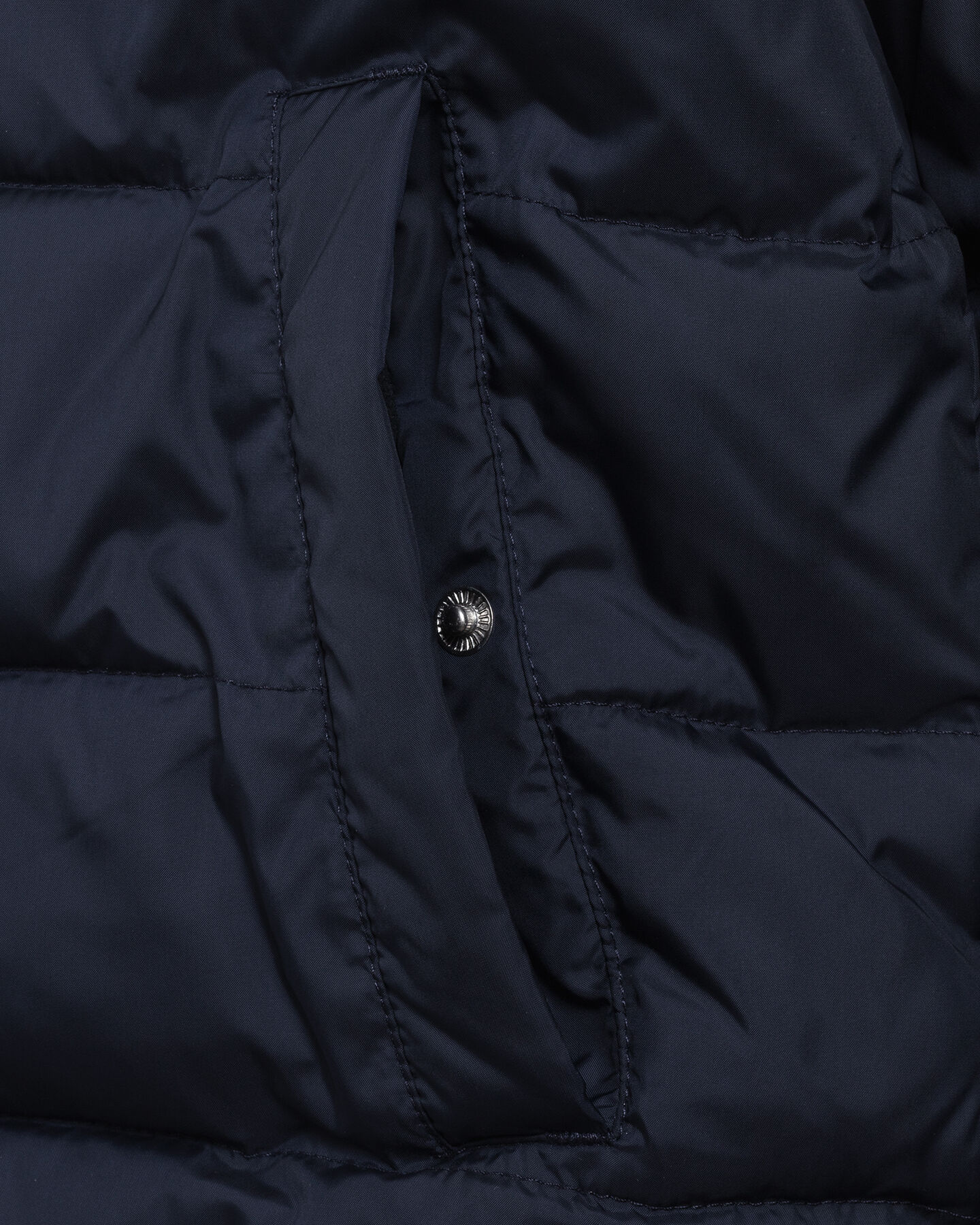 Teens-malliston kevyttoppatakki