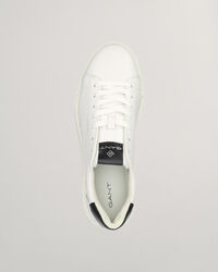 Mc&nbsp;Julien ‑tennarit