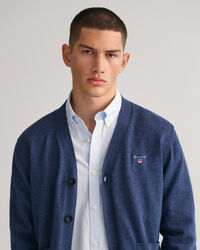 Classic-puuvillaneuletakki v-p&auml;&auml;ntiell&auml;