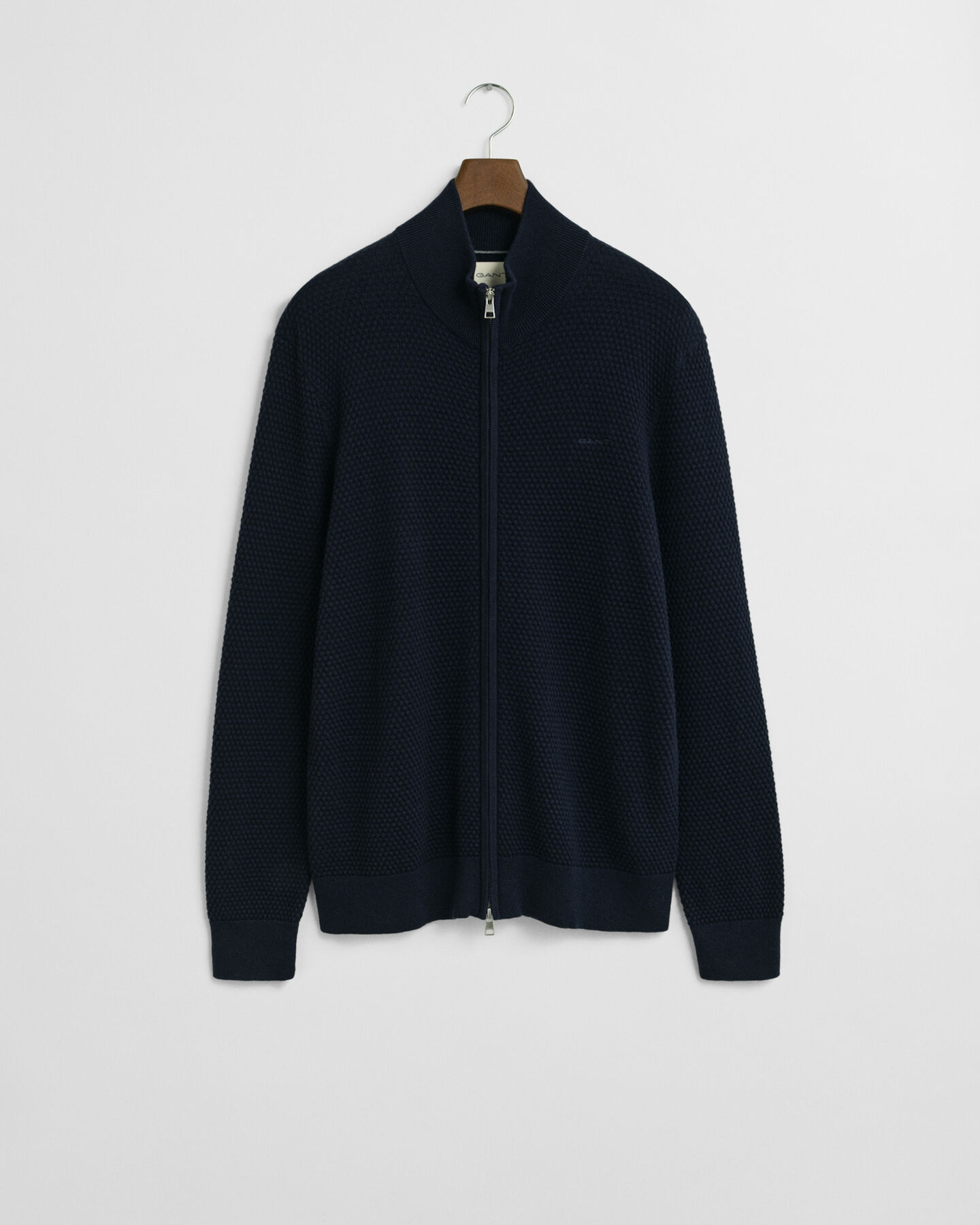 Kohopintainen puuvilla-merinovillainen neuletakki