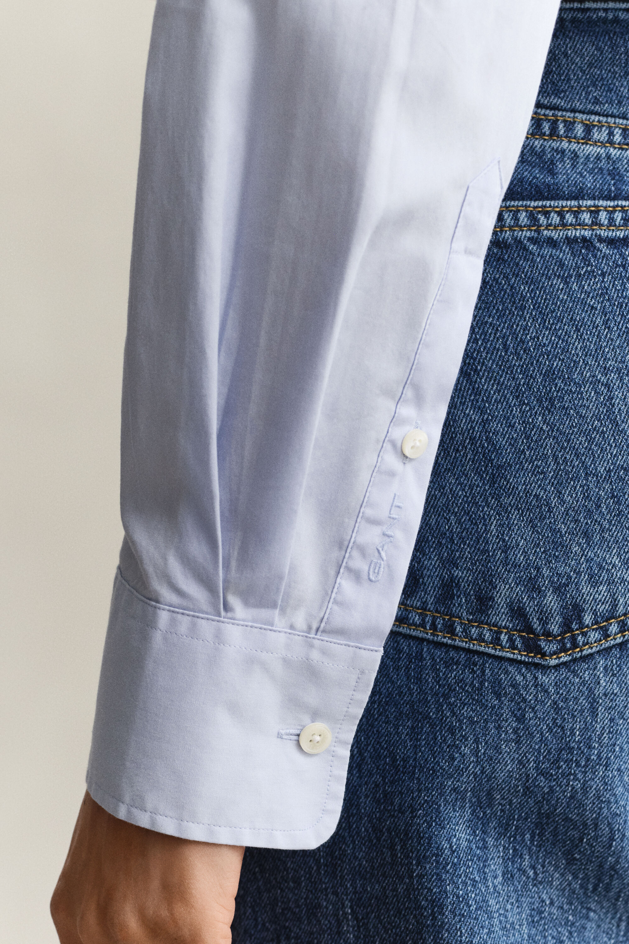 Relaxed fit ‑mitoitettu Classic-popliinipaita