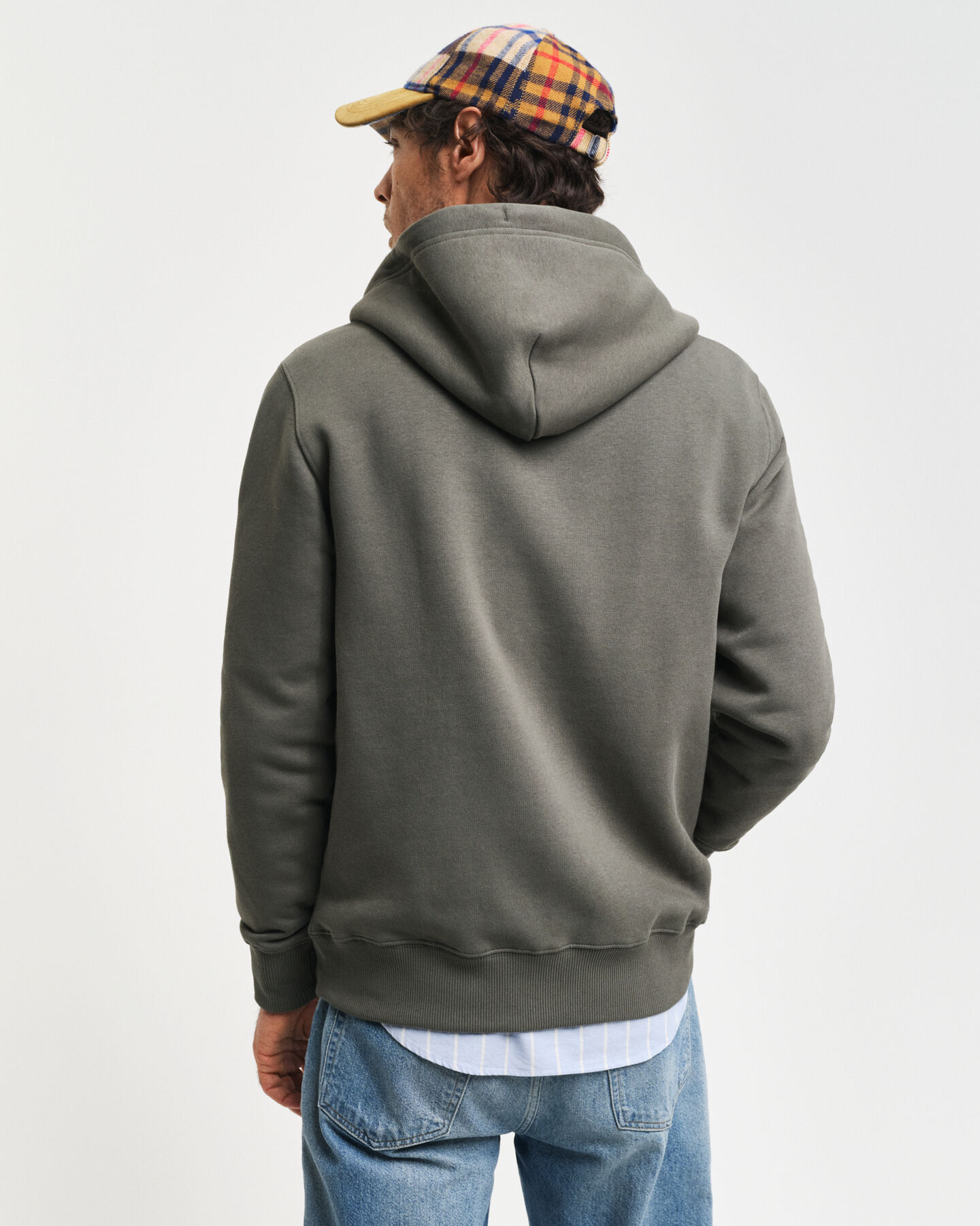 Kohokuviollinen vetoketjuhuppari