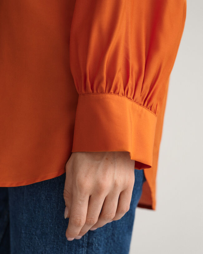 Popover ‑lyoselli-silkkipusero