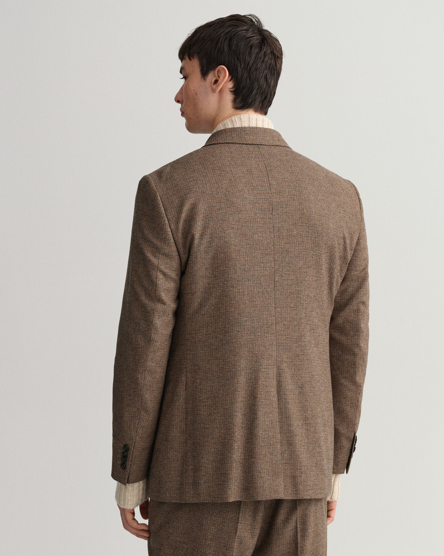 Kukonaskelkuvioinen bleiseri