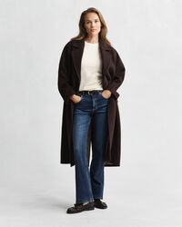 Kevyt lyhythihainen neulepusero, pyöreä pääntie