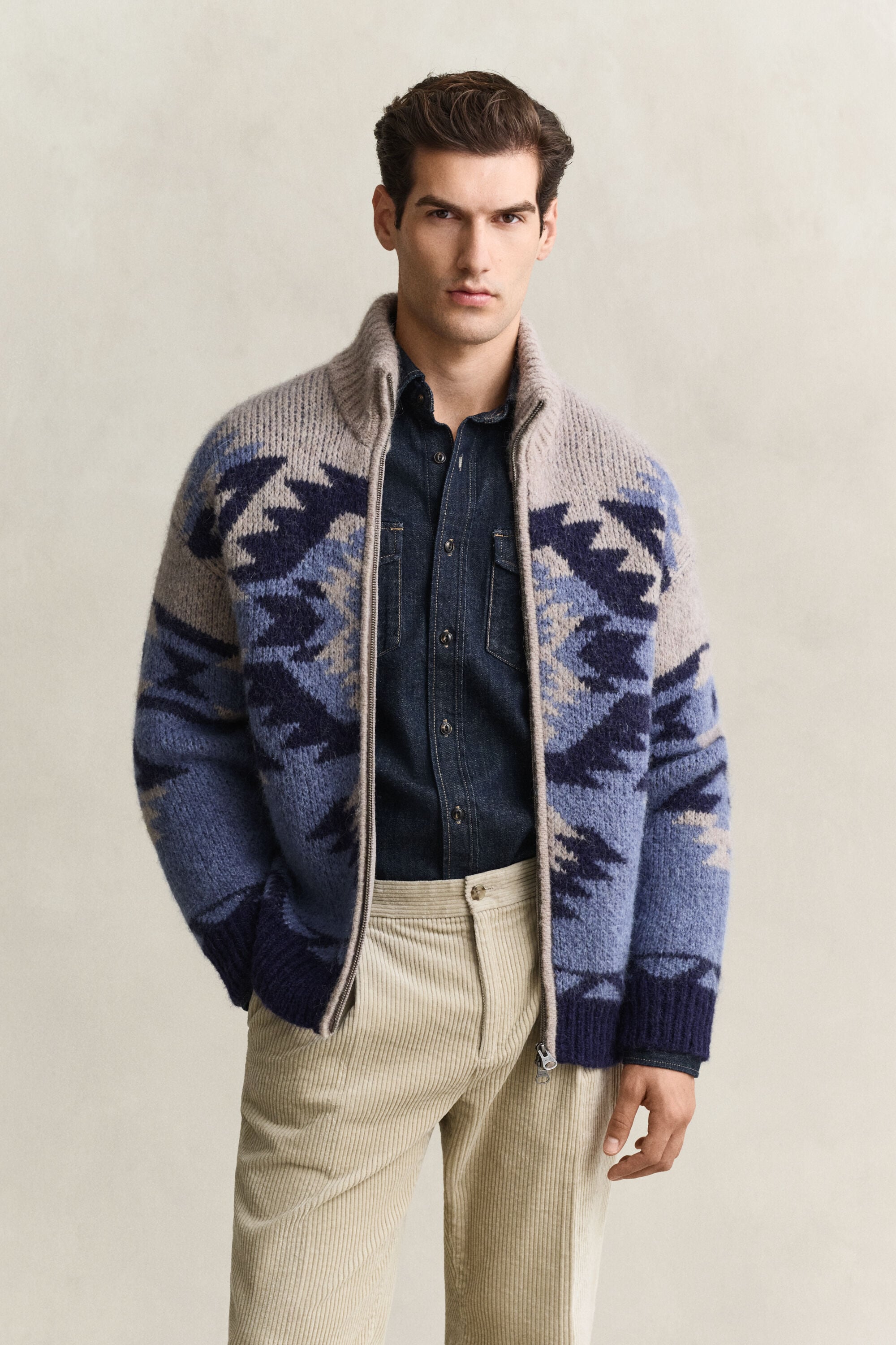 Alpakkavillasekoitteinen jacquard-vetoketjuneuletakki