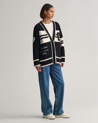 GANT Varsity ‑neuletakki, jossa v-p&auml;&auml;ntie