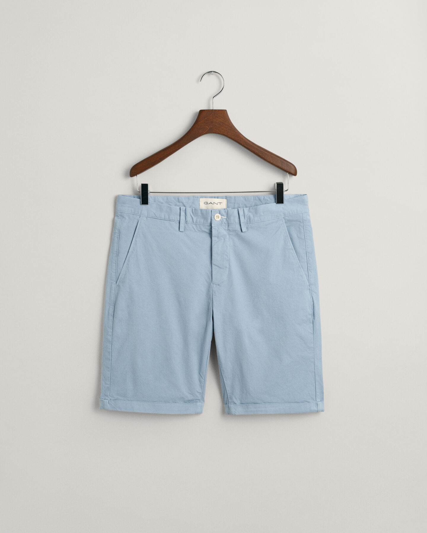 Regular fit ‑mitoitetut Sunfaded-shortsit