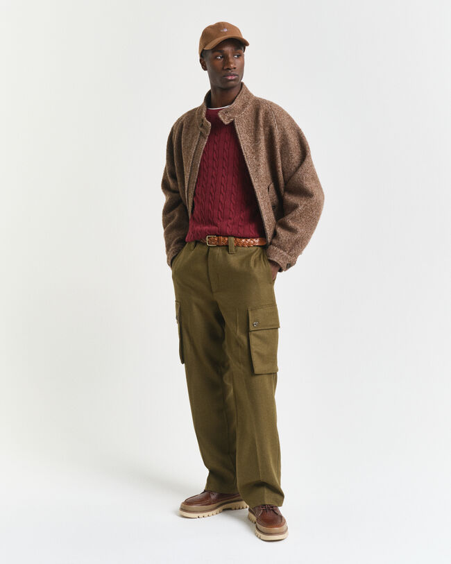 Puuvillainen palmikkoneulepusero, pyöreä pääntie