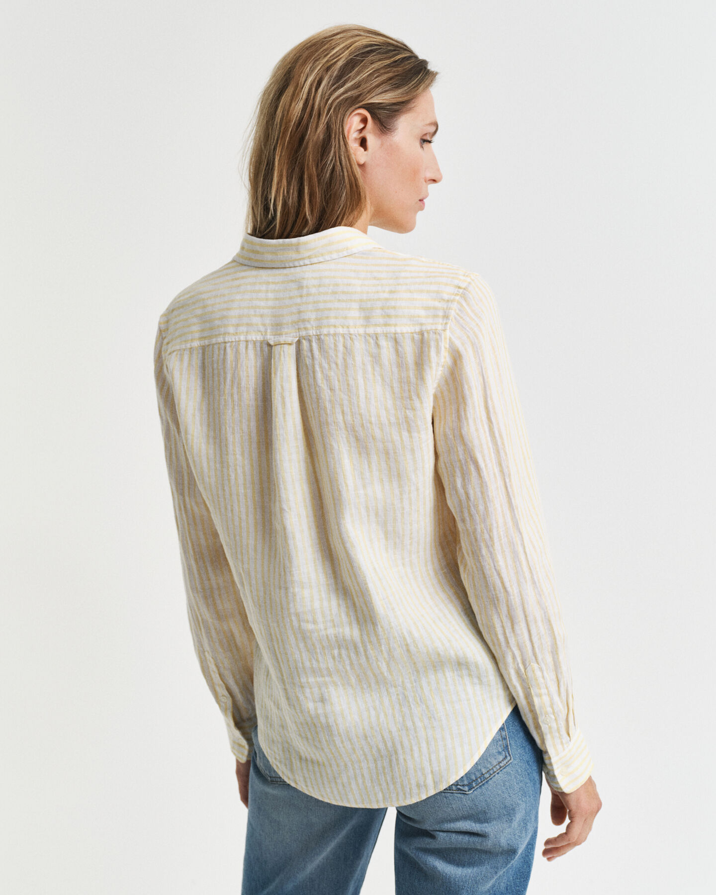 Regular fit ‑mitoitettu raidallinen pellavapaita