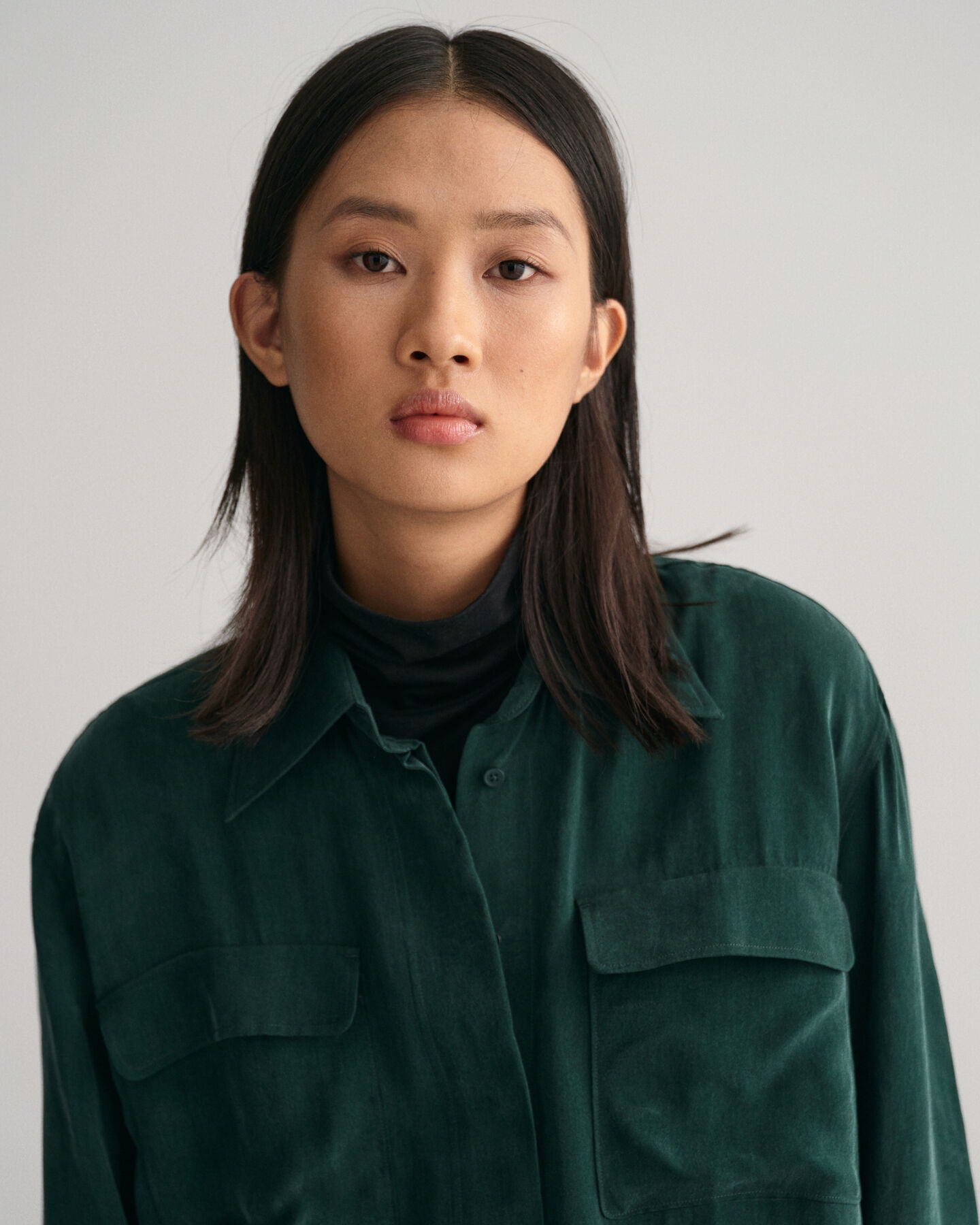 Relaxed fit ‑mitoitettu utility-paita