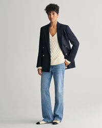 Kohopintainen v‑neulepusero