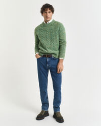 Regular fit ‑mitoitetut Clean Wash ‑farkut