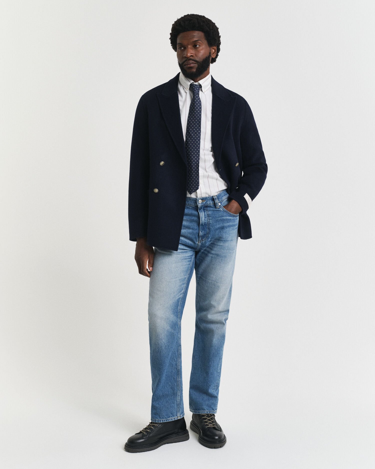 Regular fit ‑mitoitettu raidallinen klassinen oxford-paita