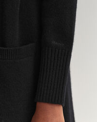 Pitkä villaneuletakki