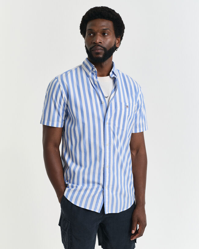 Regular fit ‑mitoitettu lyhythihainen klassinen popliiniraitapaita