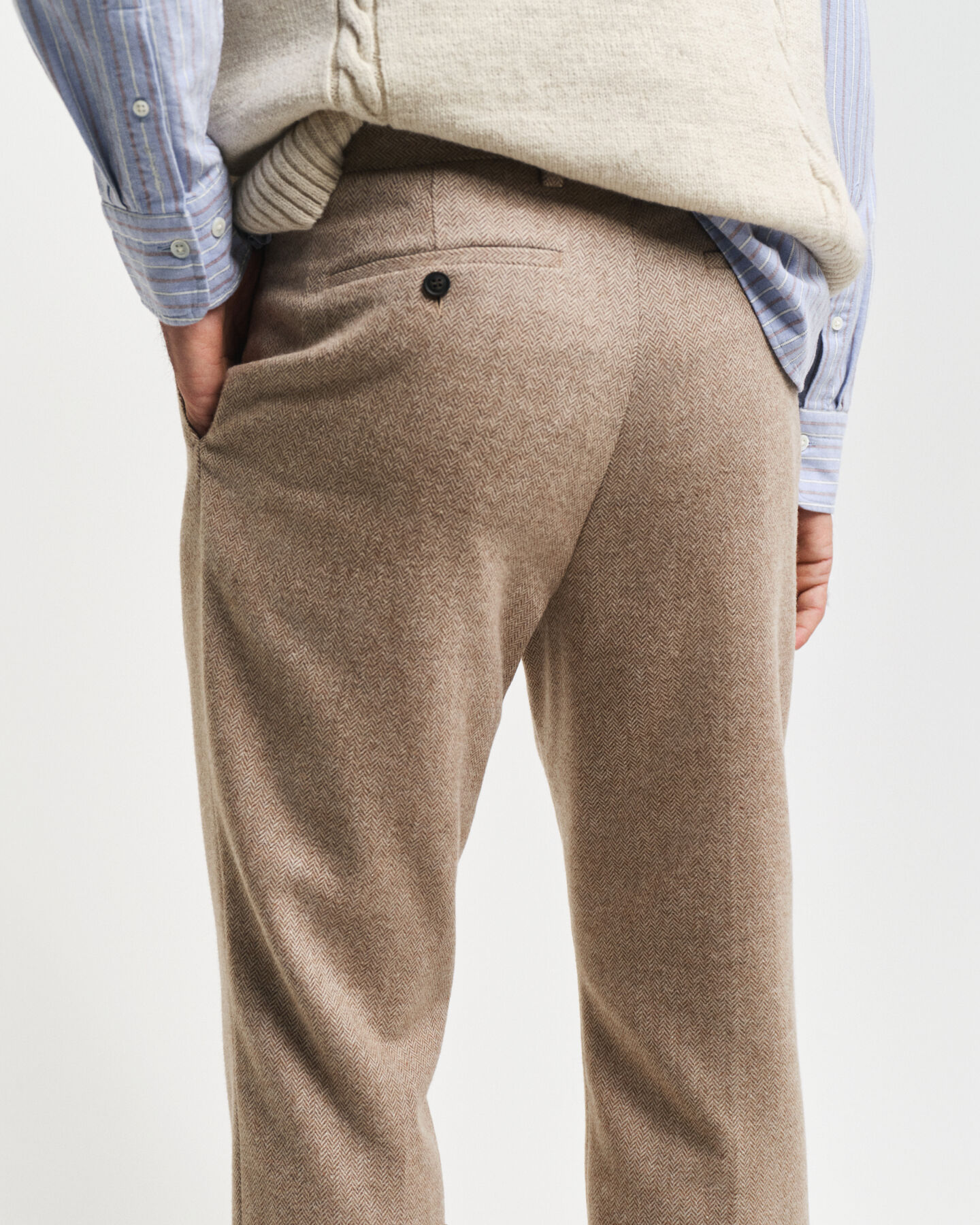 Slim&nbsp;fit ‑mitoitetut kalanruotokuvioiset puvunhousut