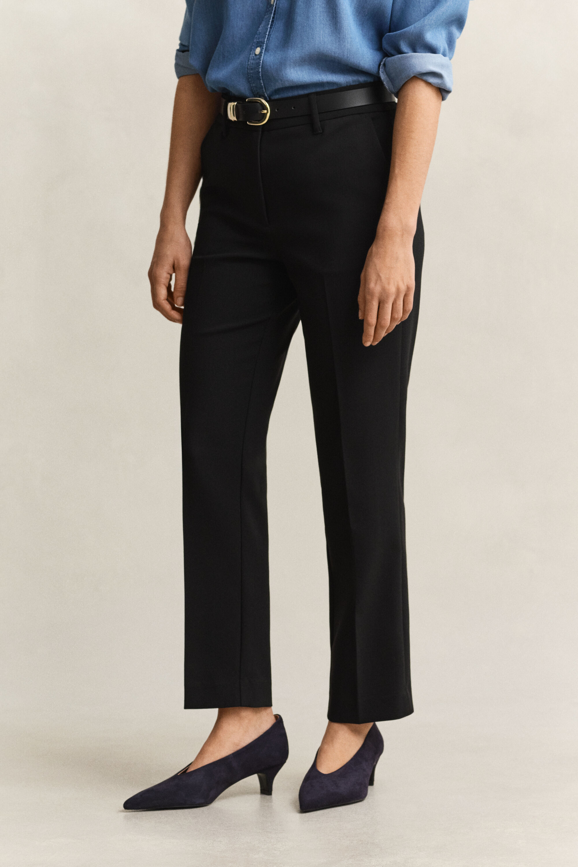 Slim fit ‑mitoitetut housut