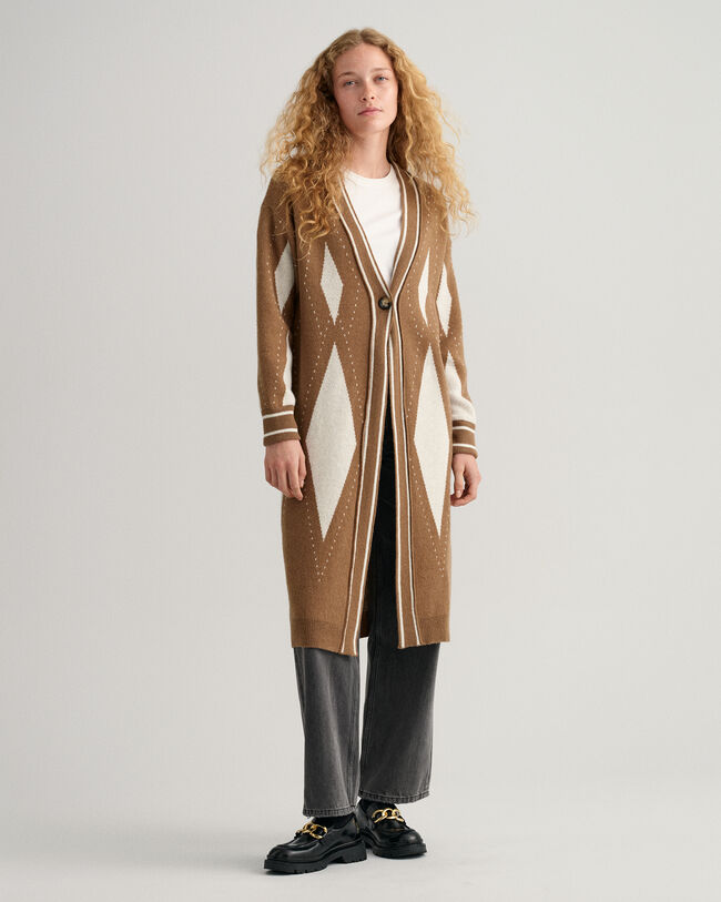 Pitk&auml; Argyle-neuletakki