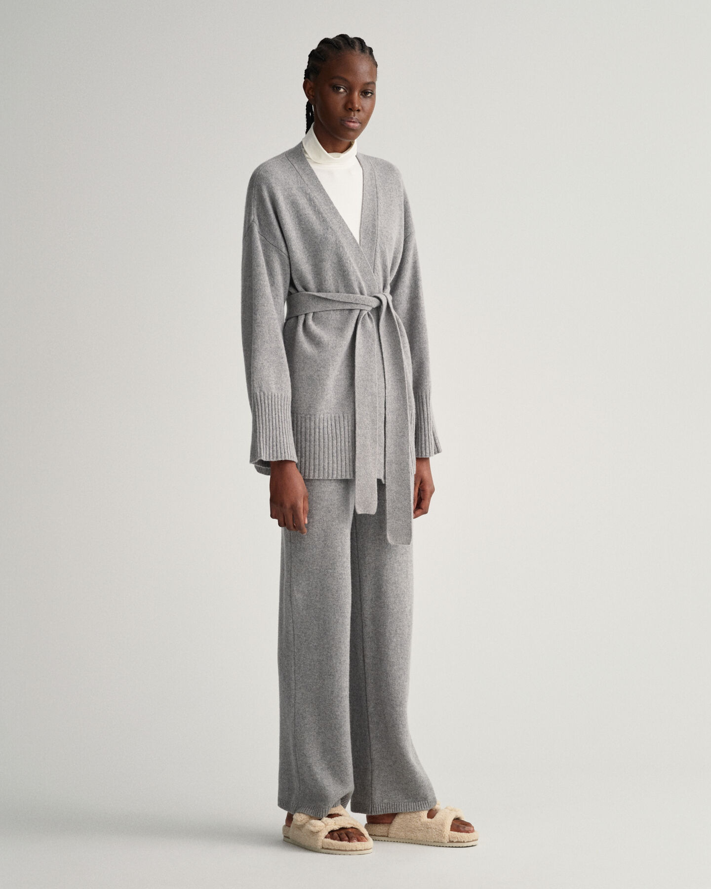 Lounge-kietaisuneuletakki