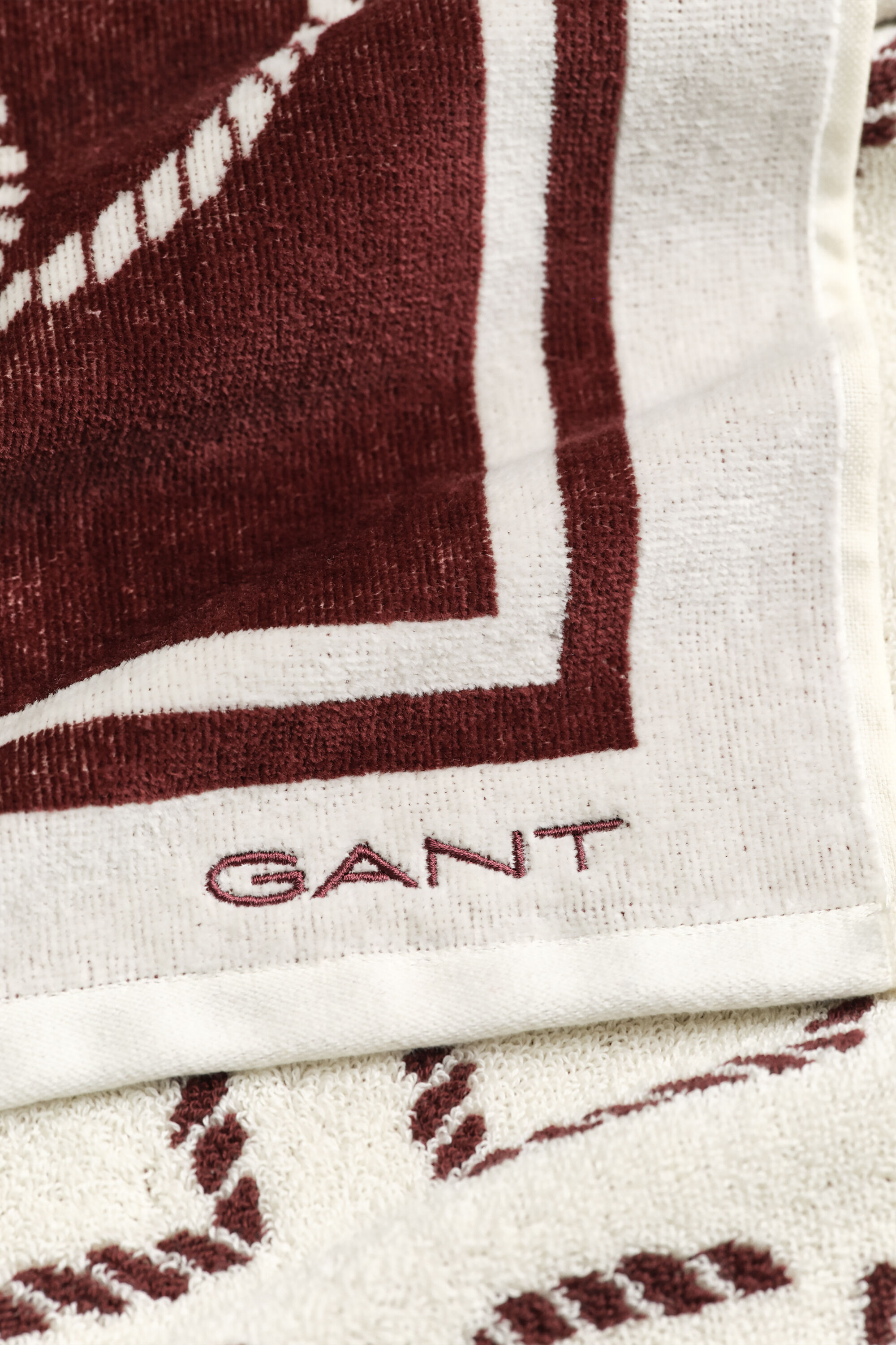 Printtikuvioitu Monogram-rantapyyhe