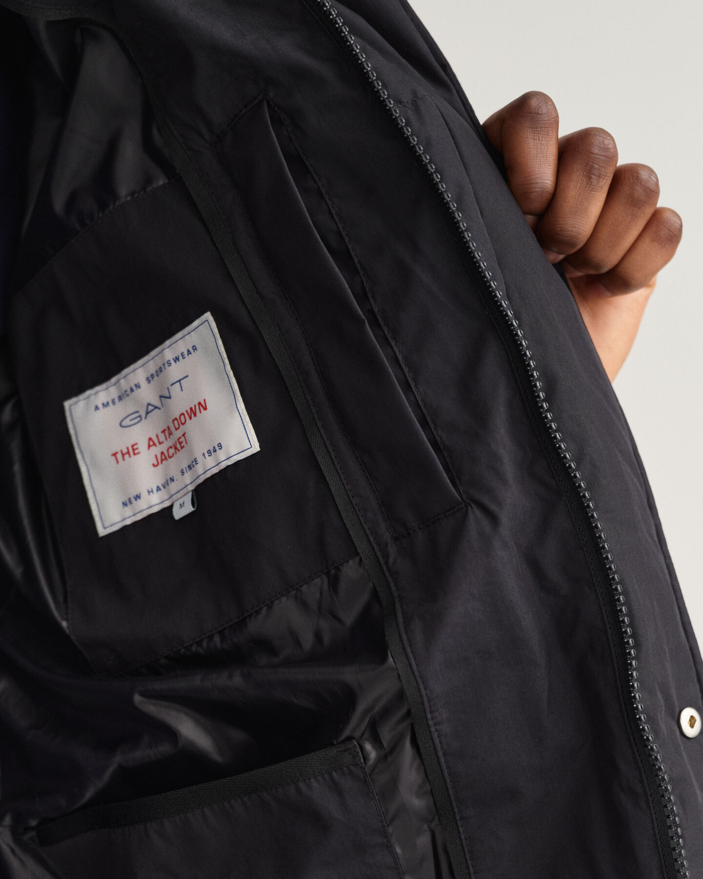 Pitk&auml; Alta-untuvatakki