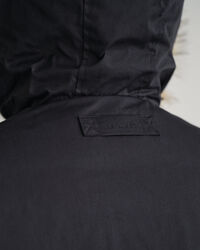 Lyhyt talviparkatakki