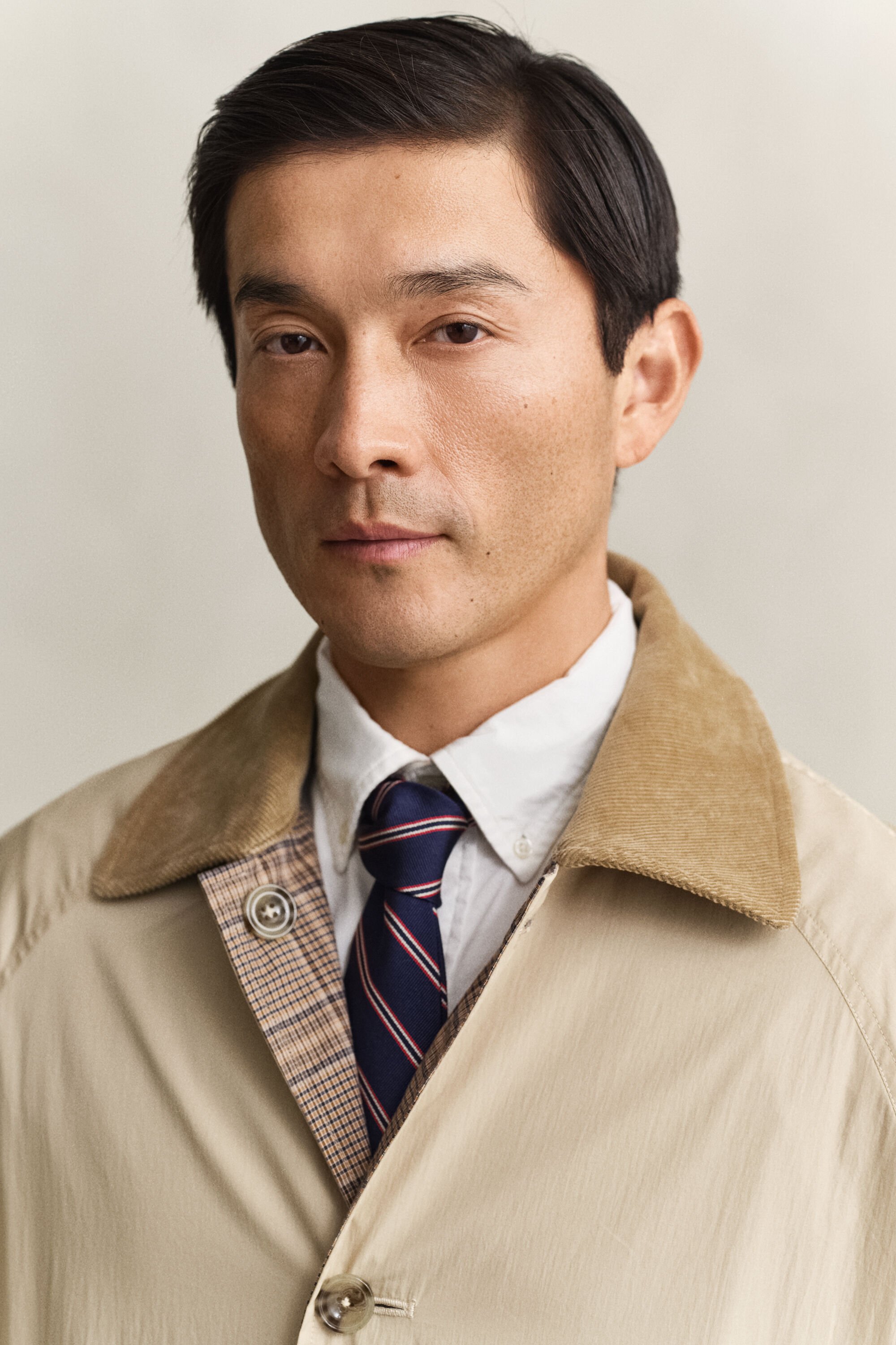 Kevyt kääntötakki