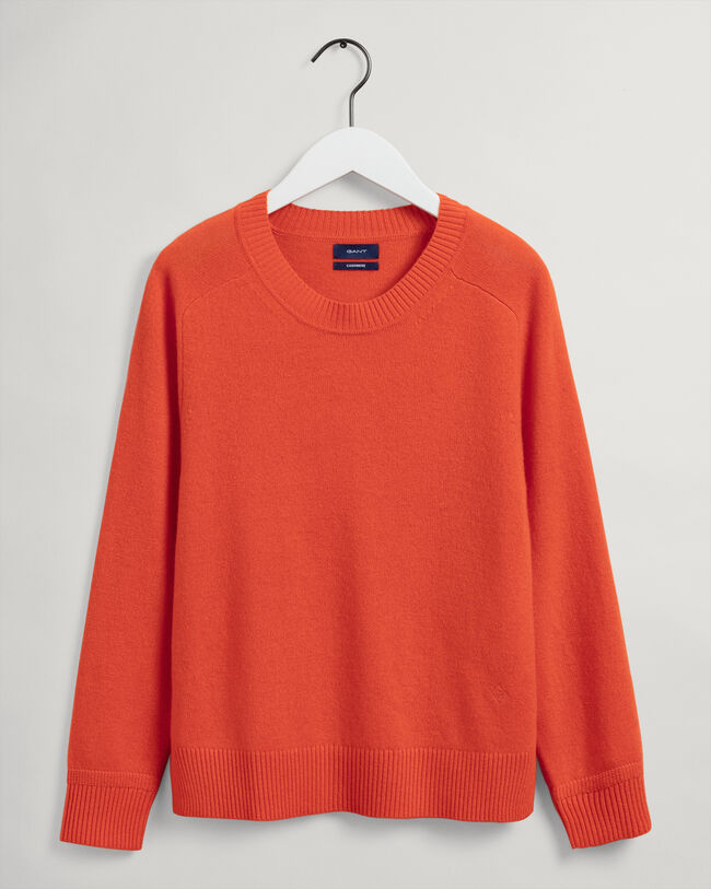 Ka&scaron;mirvillainen neulepusero, py&ouml;re&auml; p&auml;&auml;ntie