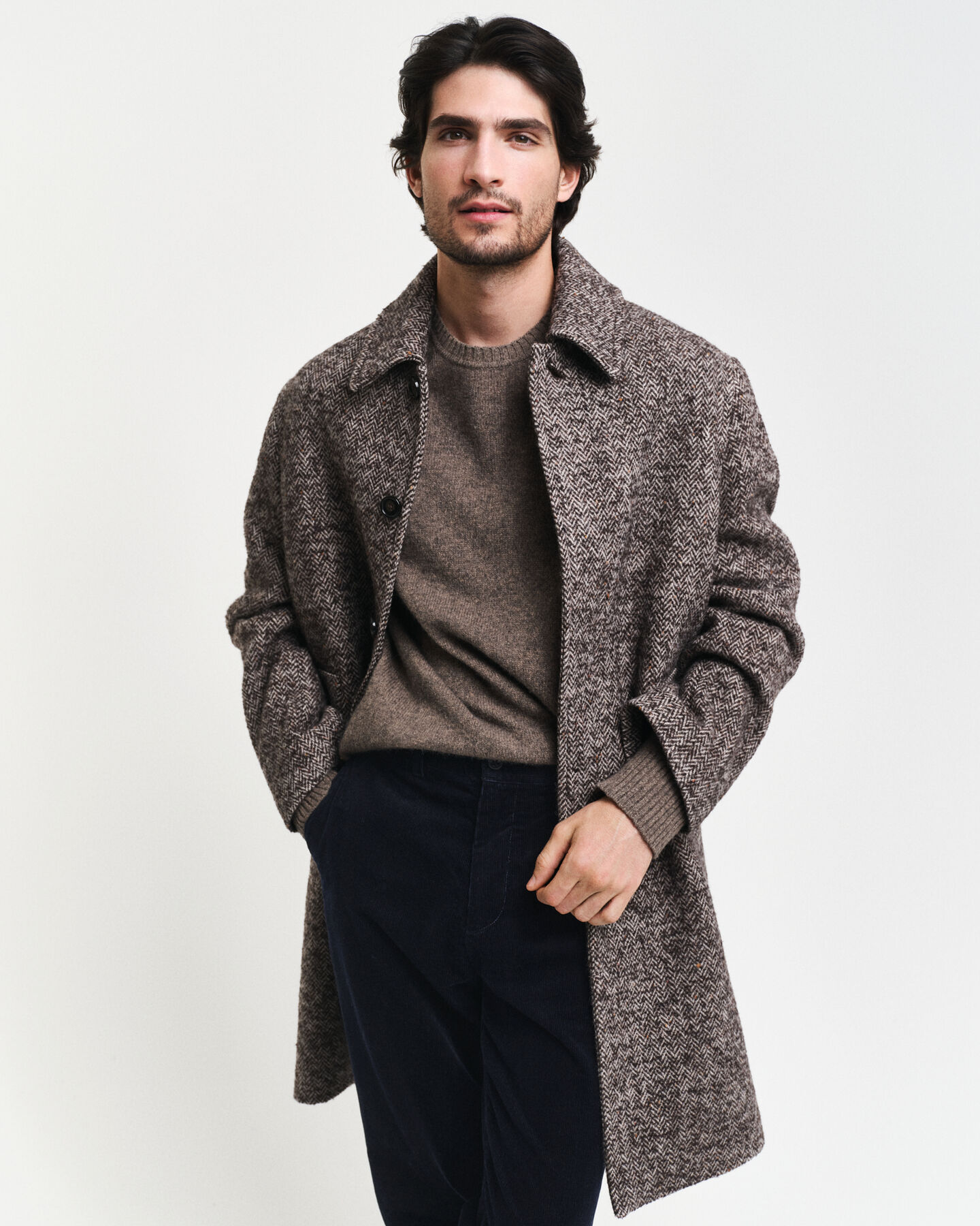 Villasekoiteneule, py&ouml;re&auml; p&auml;&auml;ntie