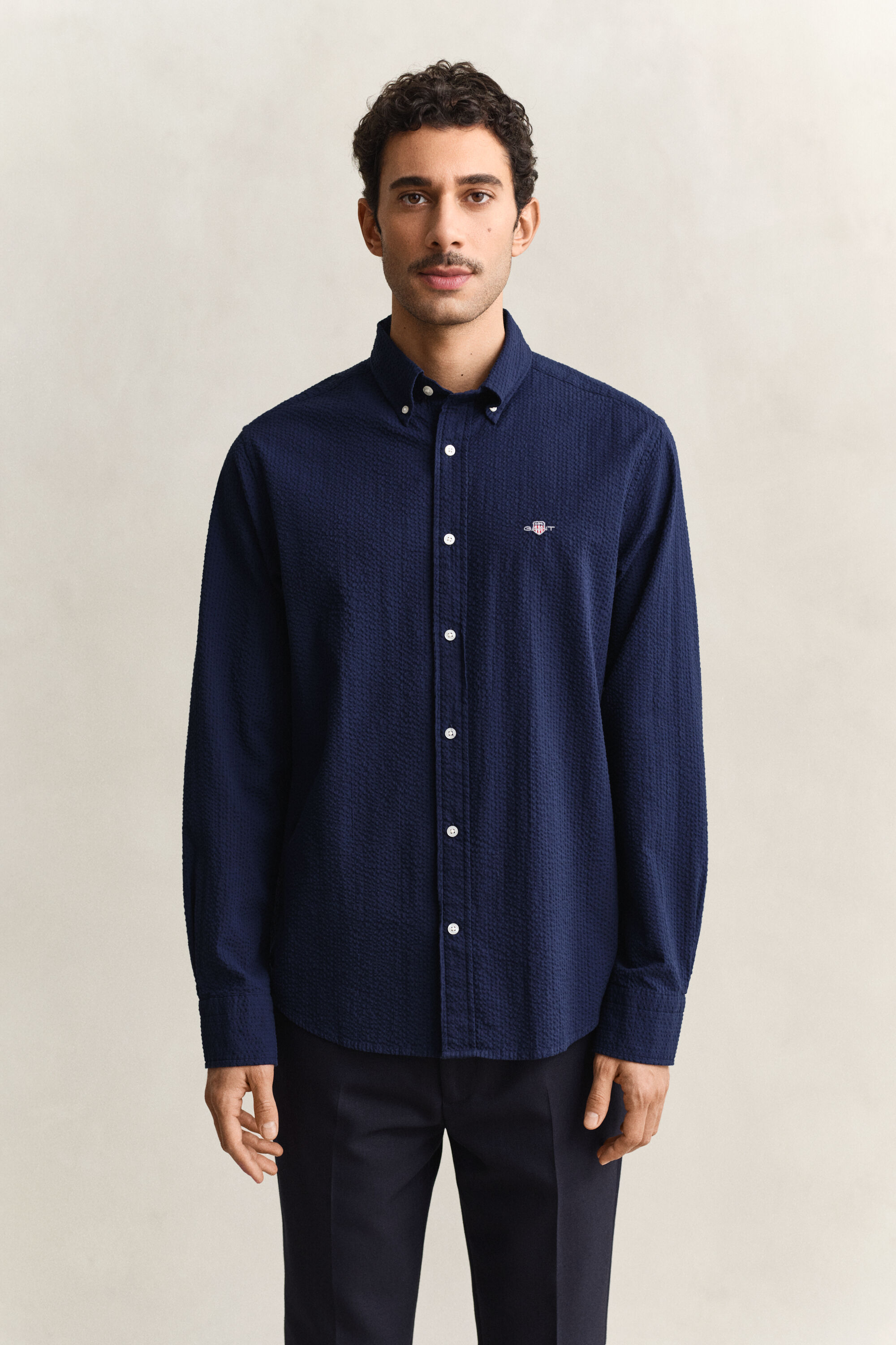 Regular fit ‑mitoitettu seersucker-paita