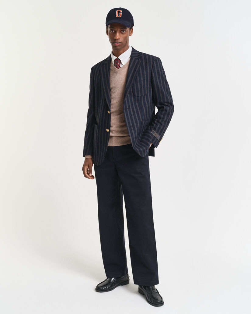 Ohut lampaanvillaneule, v-pääntie