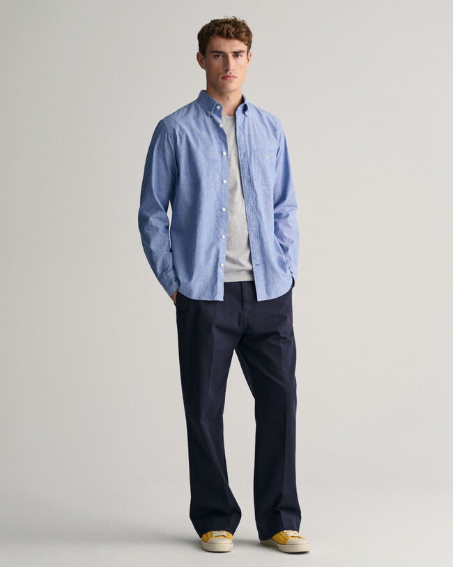 Regular fit ‑mitoitettu puuvilla-pellavapaita