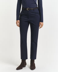 Slim fit ‑mitoitetut chinot