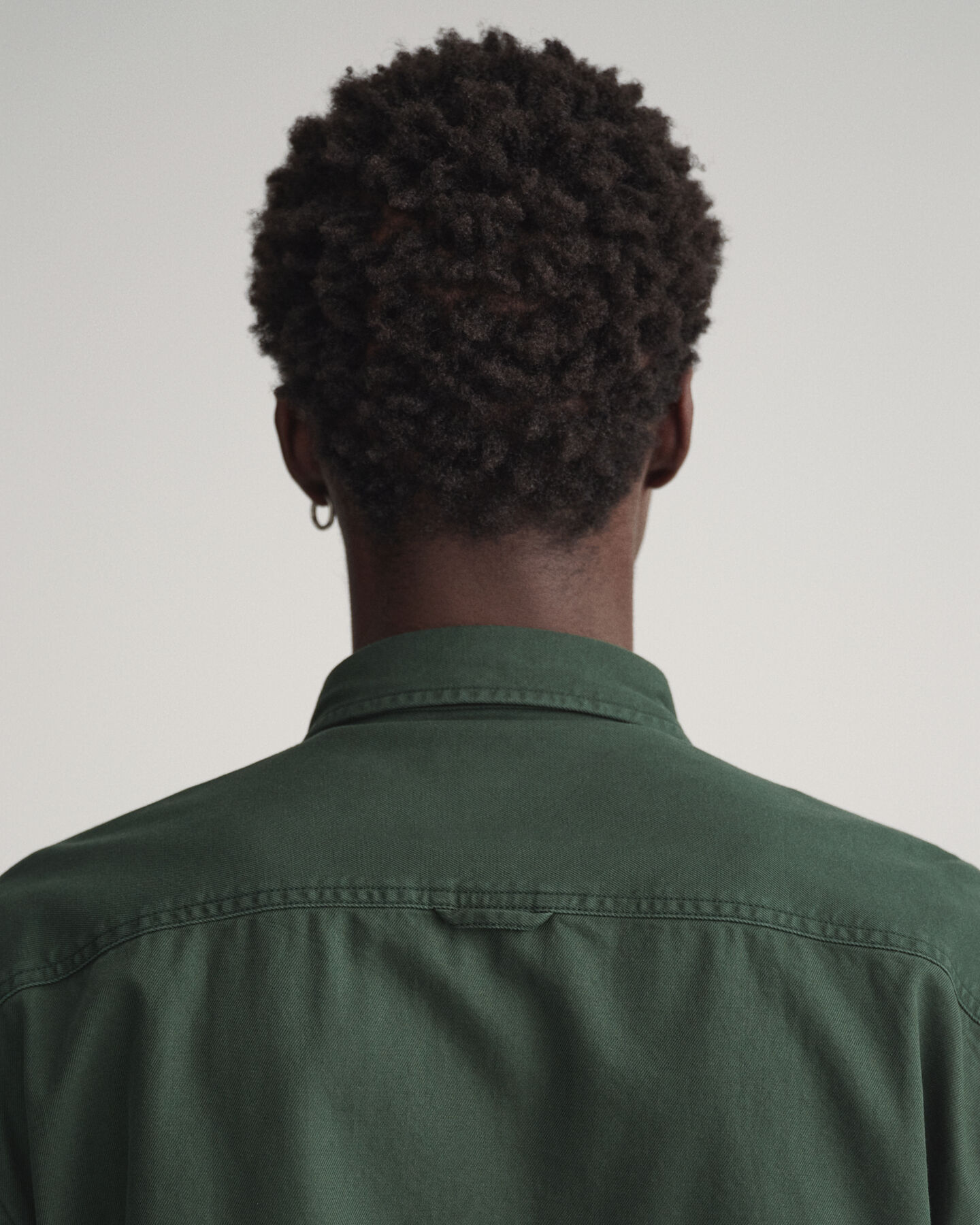 Relaxed fit ‑mitoitettu tvillipaita