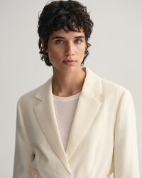 Regular fit -mitoitettu vy&ouml;llinen bleiseri