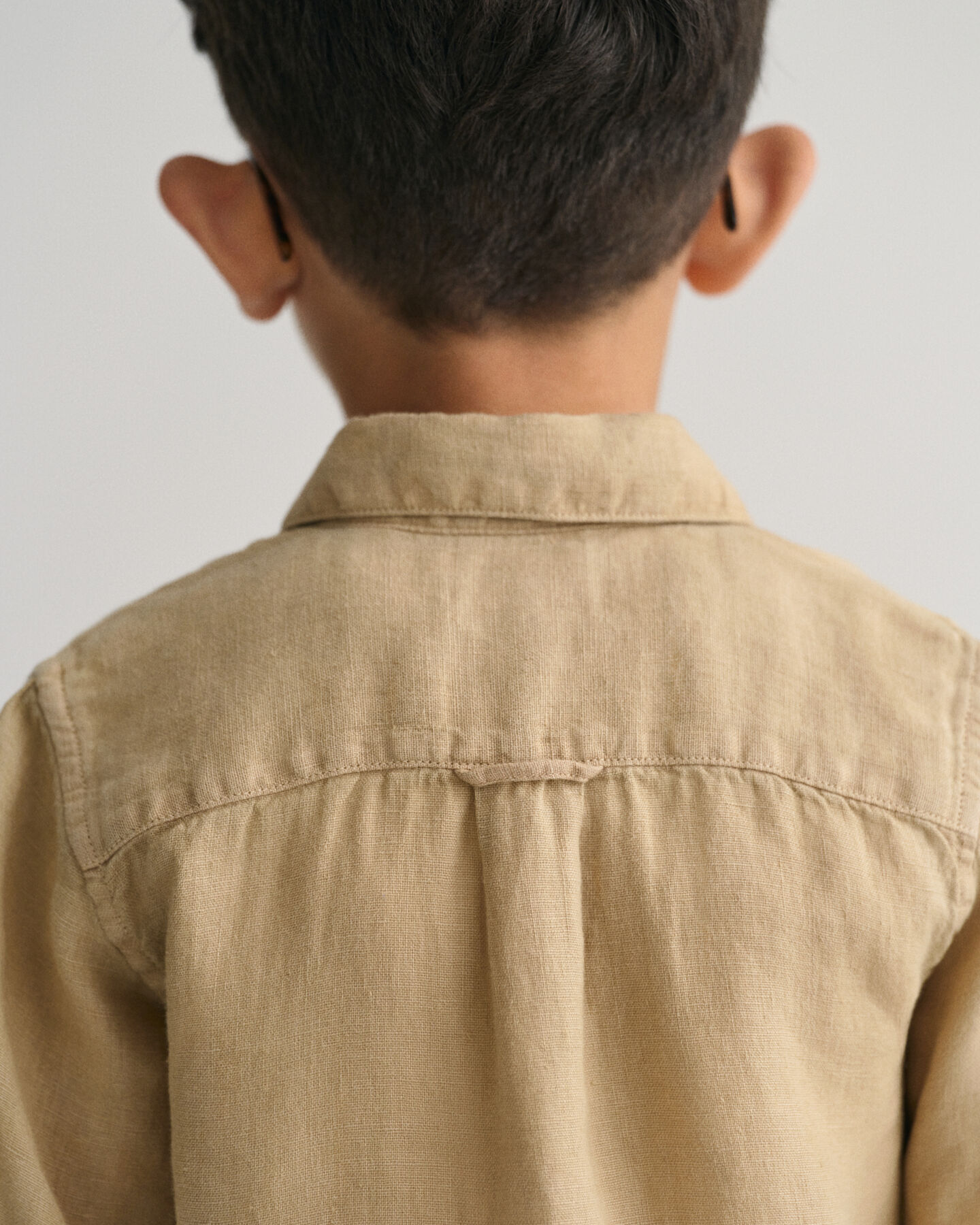 Kids-malliston lyhythihainen pellavapaita