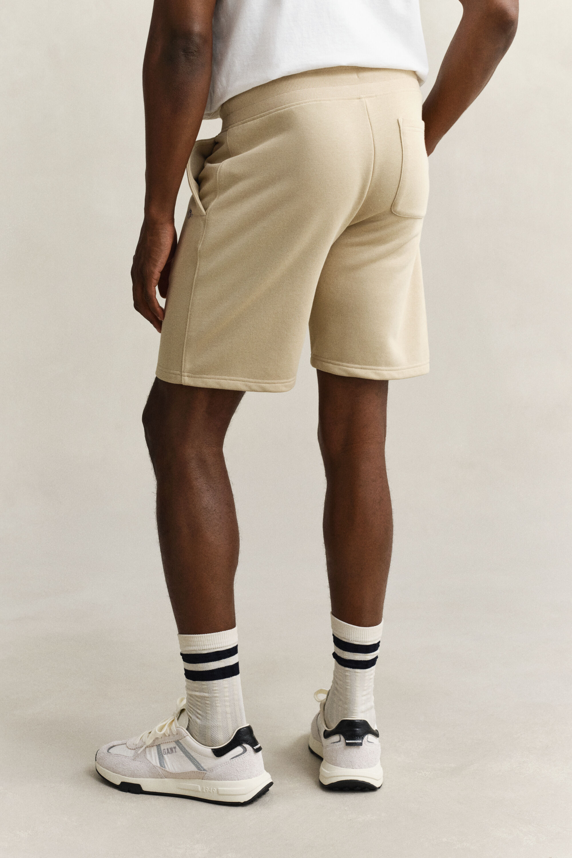 Shield-collegeshortsit