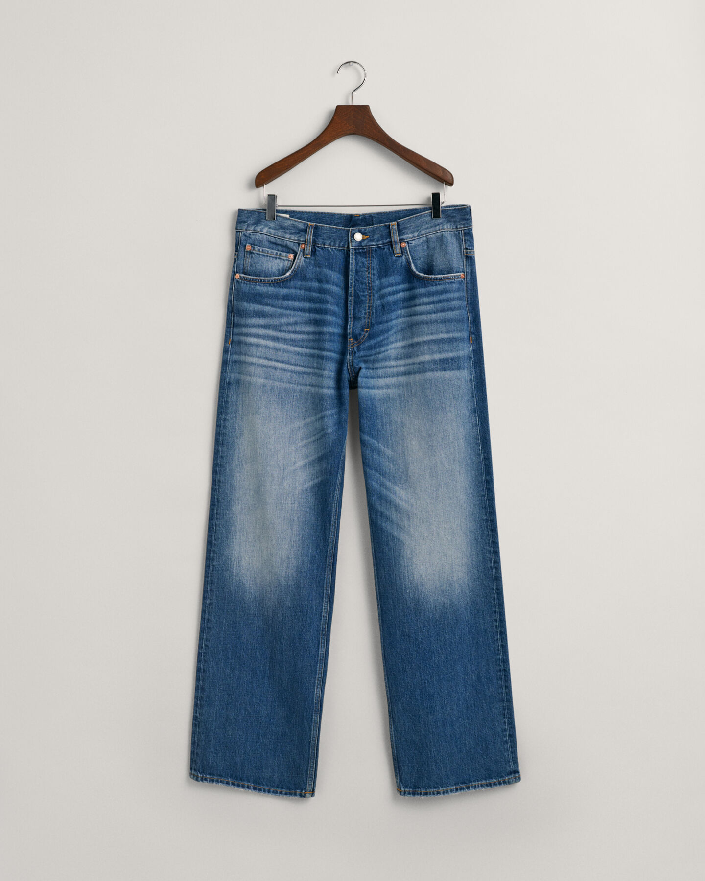 Loose&nbsp;fit ‑mitoitetut Vintage Wash ‑farkut