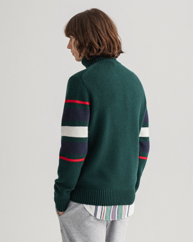 Banner Shield ‑pooloneule