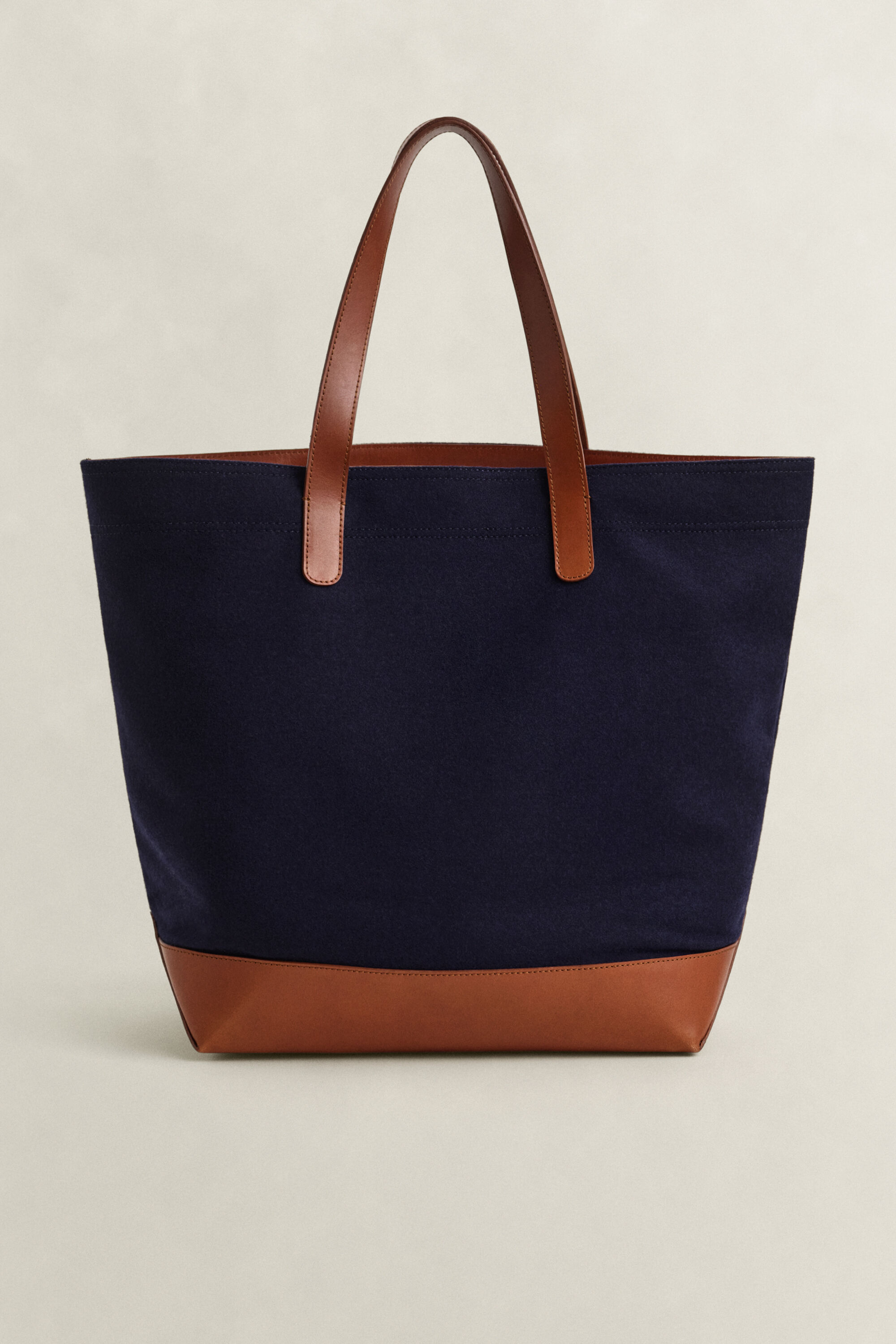 Gant x Yale-melton-ostoskassi