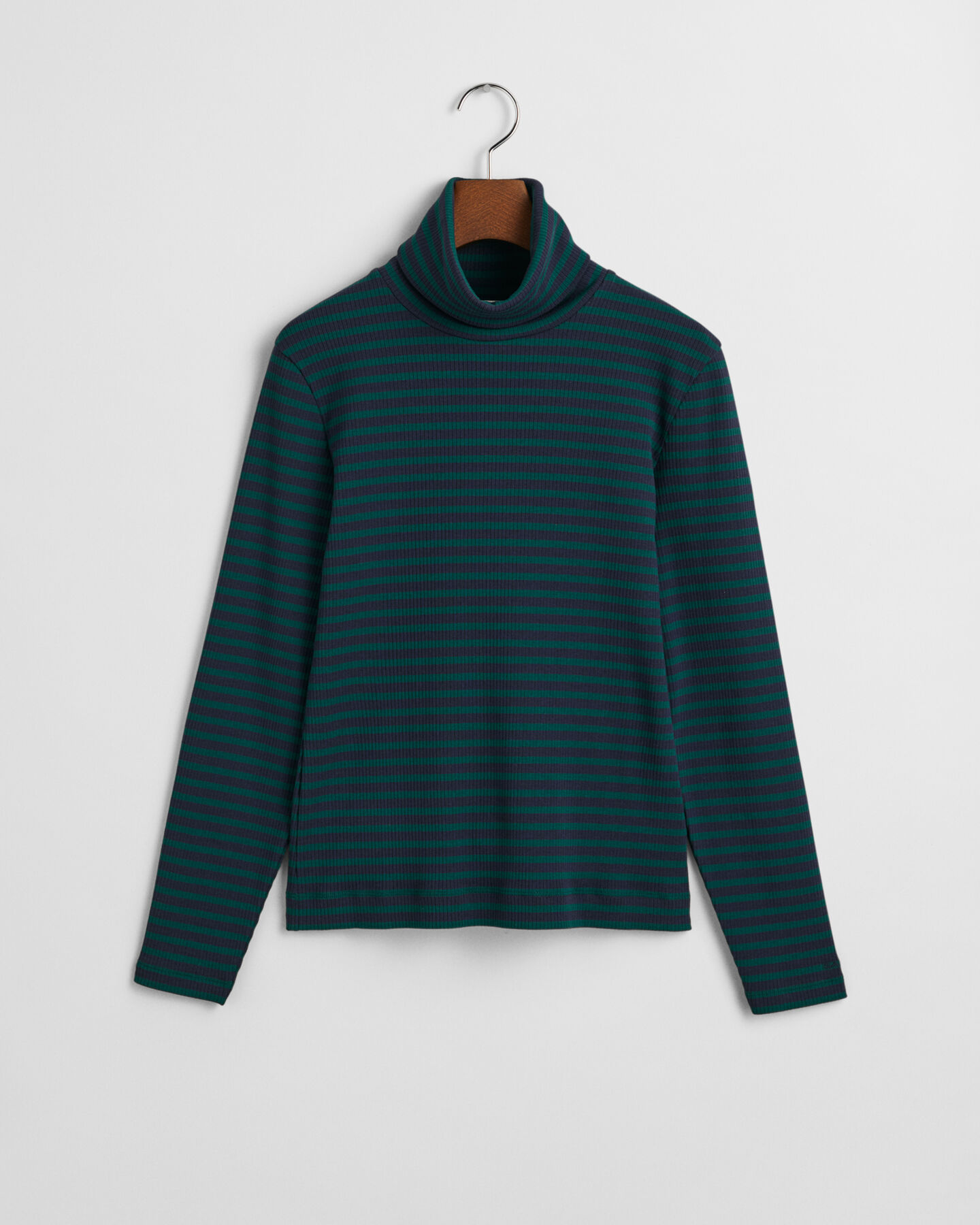 Pitkähihainen raidallinen joustinneulepoolo