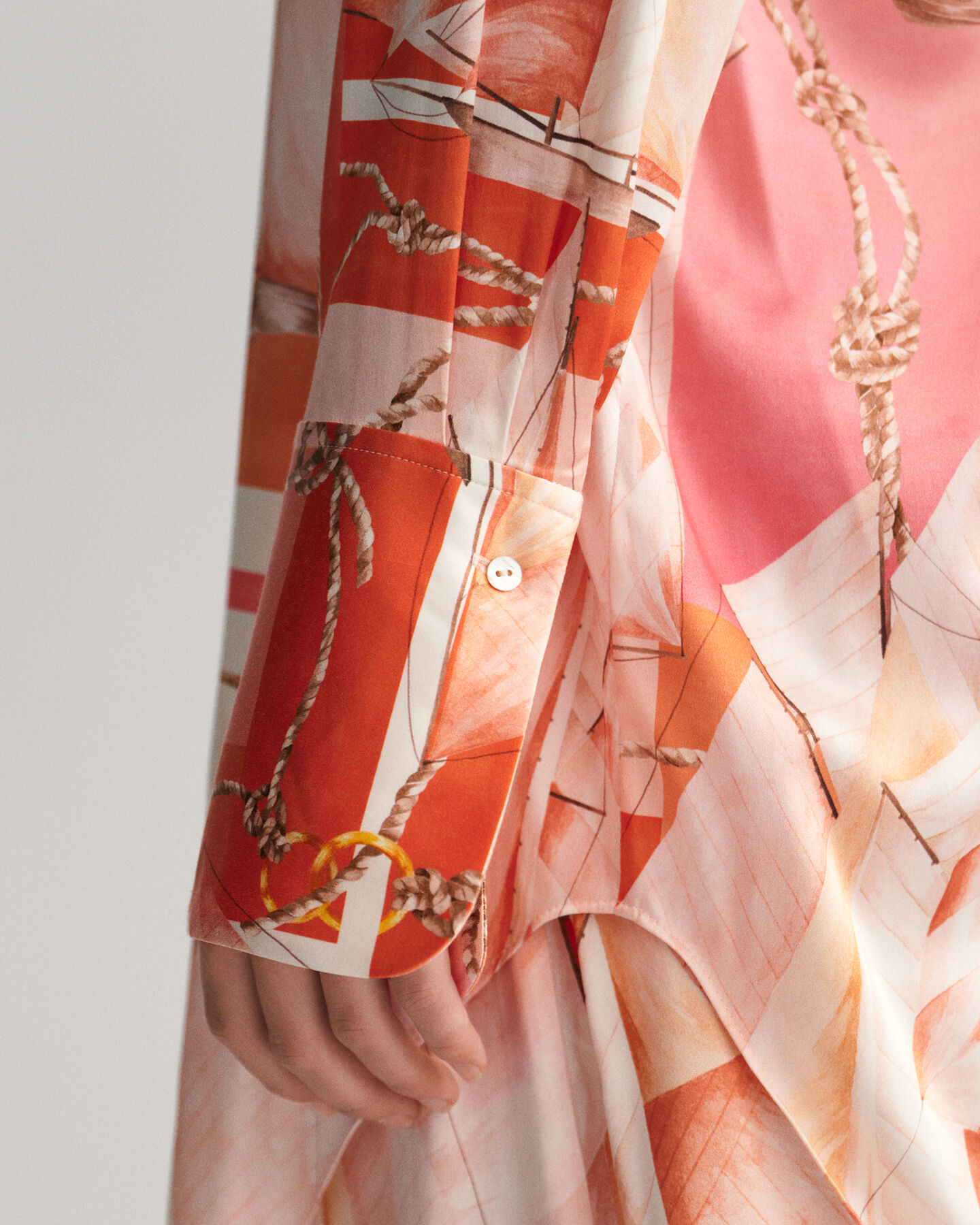 Relaxed fit ‑mitoitettu printtikuvioitu Sailing-silkkipaita