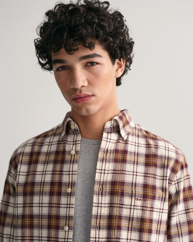 Regular fit ‑mitoitettu ruutupaita harjatusta oxford-kankaasta